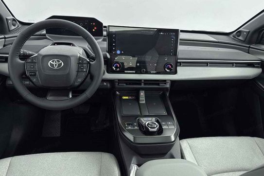 Toyota C-HR + Executive BEV