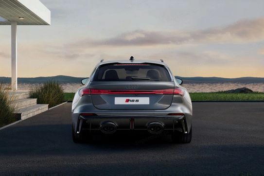 Audi A5 RS5 e-Hybrid Avant