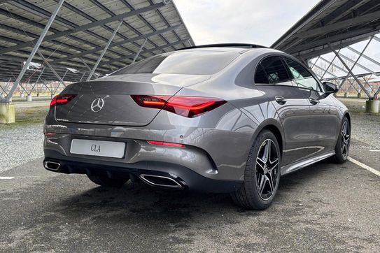 Mercedes CLA 200 AMG Line