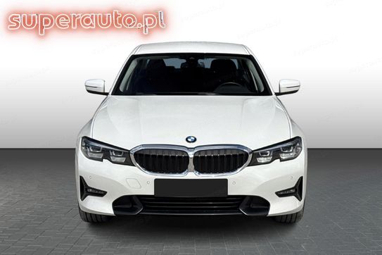 BMW Seria 3 318i