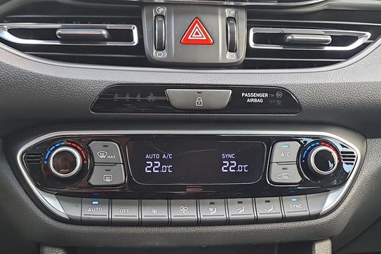 Hyundai i30 1.0 T-GDI Smart DCT