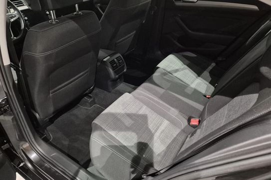 Volkswagen Passat 2.0 TDI EVO Business DSG