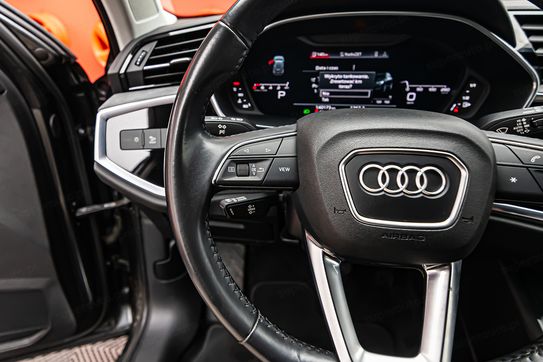 Audi Q3 45 TFSI S Line quattro S tronic
