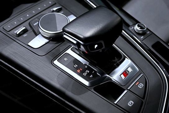 Audi A5 S5 3.0 TFSI quattro Tiptronic