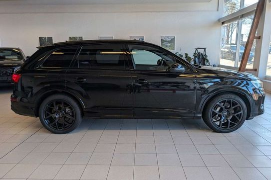 Audi Q7 TDI quattro S Line
