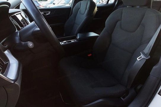 Volvo V60 Cross Country B5 B AWD Pro