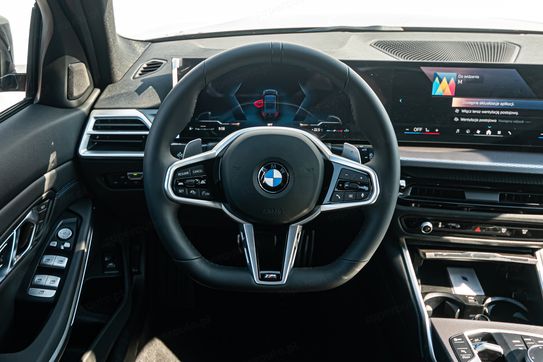 BMW Seria 3 Touring 330i xDrive M Sport