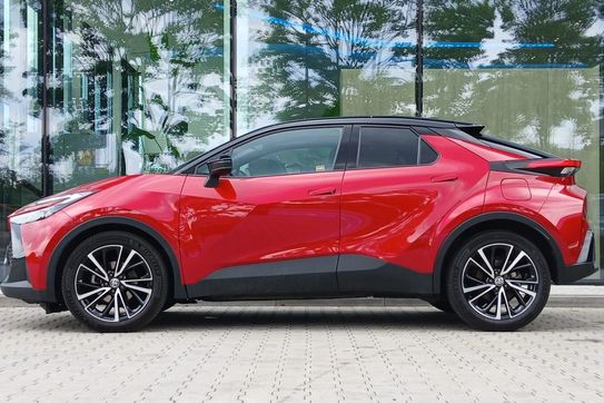 Toyota C-HR 1.8 Hybrid Executive