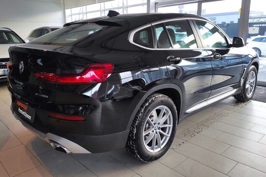 BMW X4 xDrive20i