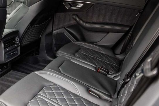 Audi Q7 55 TFSI e quattro S Line