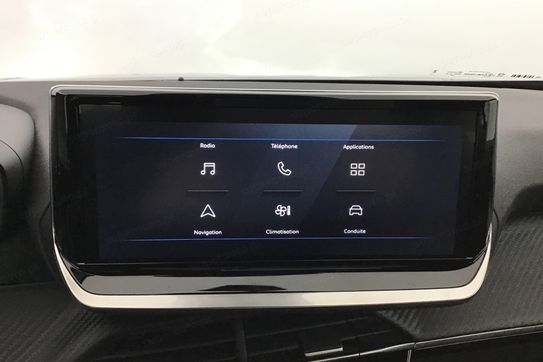 Peugeot 2008 STYLE 1.2 mHEV e-DCS6