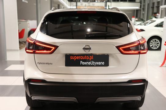 Nissan Qashqai 1.3 DIG-T N-Connecta DCT