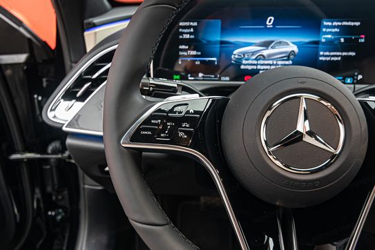 Mercedes Klasa E 220 d Avantgarde