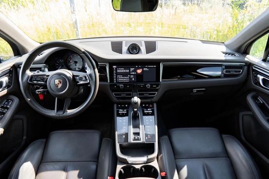 Porsche Macan S