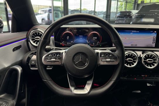 Mercedes CLA 200 AMG Line 7G-DCT