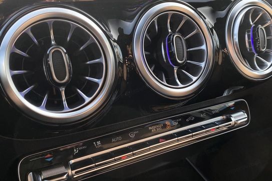 Mercedes GLA 200 AMG Line