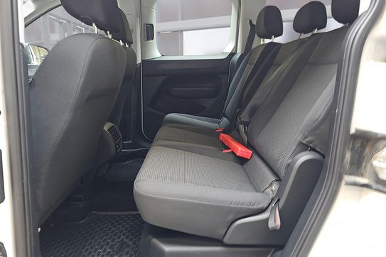 Volkswagen Caddy osobowy L1H1