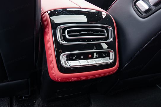 Omoda 9 1.5 Super Hybrid Exclusive AWD