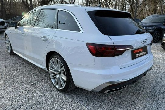 Audi A4 35 TFSI mHEV S Line S tronic