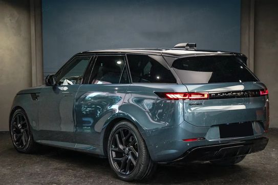 Land Rover Range Rover Sport 3.0 D300 Dynamic SE