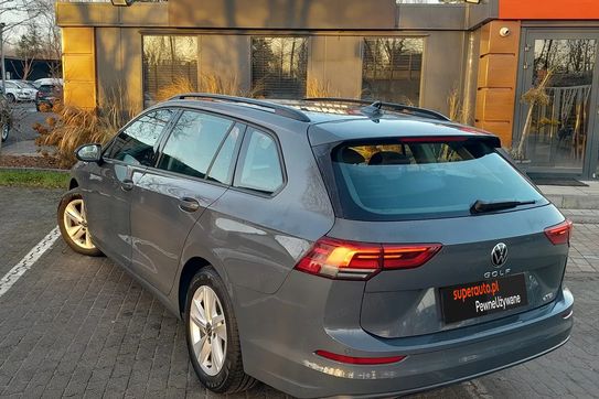 Volkswagen Golf VIII 1.5 eTSI Life DSG