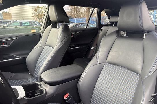 Toyota RAV4 Selection 2.5 Hybrid