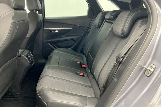 Peugeot 3008 Allure 1.6 Hybrid e-EAT8