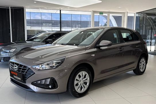 Hyundai i30 1.5 DPI Classic +