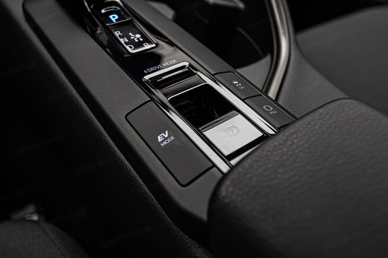 Toyota C-HR Teamplayer 1.8 Hybrid