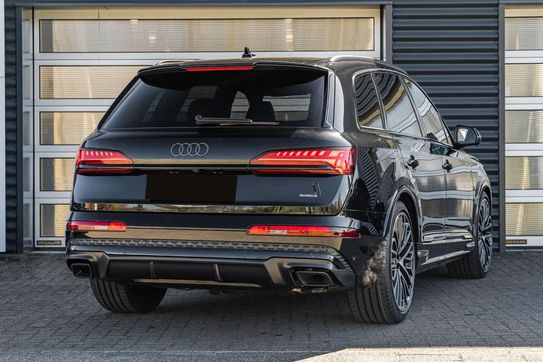 Audi Q7 60 TFSI e quattro S Line