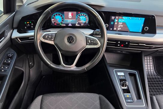 Volkswagen Golf eTSI Evo Life DSG
