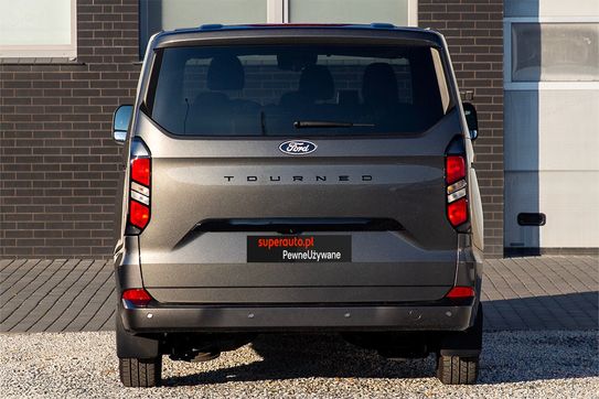 Ford Tourneo Custom L1H1 Titanium X AT