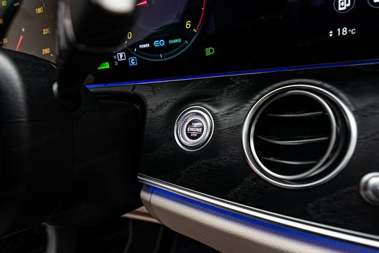 Mercedes Klasa E 220 d 4-Matic