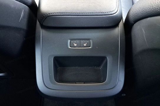 Volvo V60 B4 B Plus Dark aut