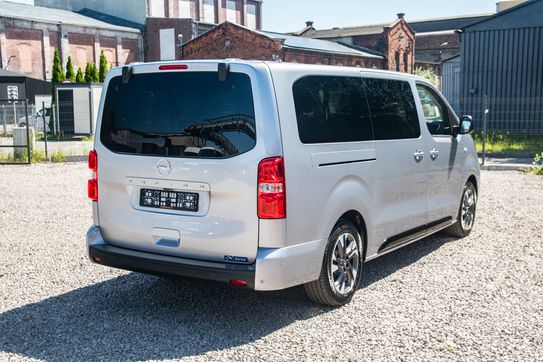 Opel Zafira Life Extra Long L2H1 Business AT8