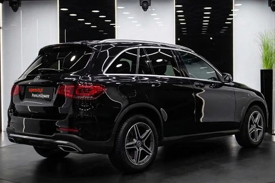 Mercedes GLC 200 4-Matic AMG Line