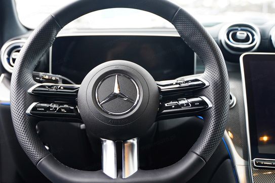 Mercedes GLC 300 4-Matic AMG Line