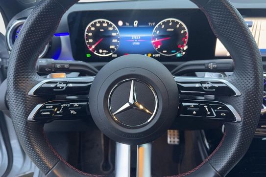 Mercedes Klasa A 200 AMG Line