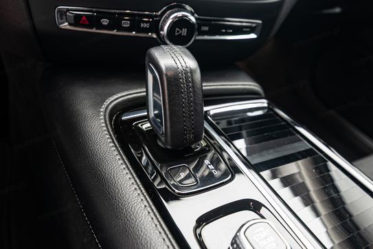 Volvo V60 T6 AWD R-Design aut