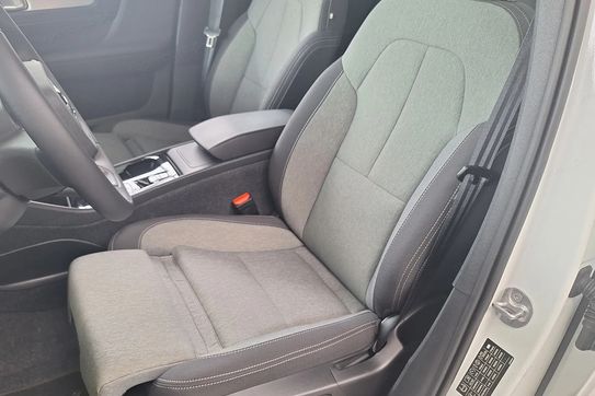 Volvo XC40 B3 Plus Dark