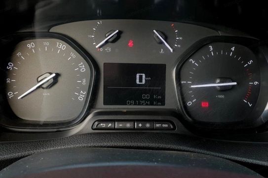 Peugeot Expert Long L2H1