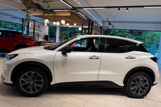 Lexus LBX Elegant 1.5 Hybrid