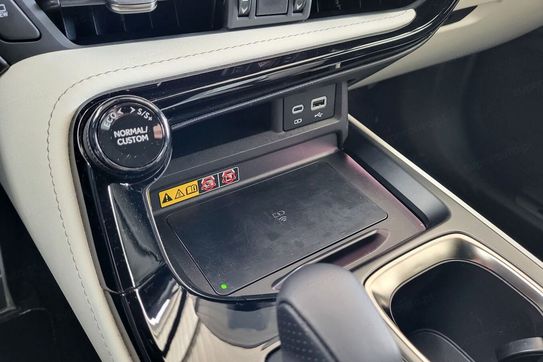 Lexus NX 450h+ F Sport AWD