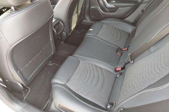Mercedes CLA Shooting Brake 180