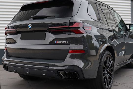 BMW X5 M60i xDrive