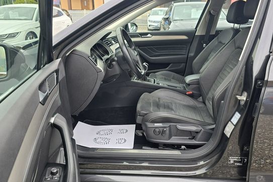 Volkswagen Passat 1.5 TSI EVO Elegance