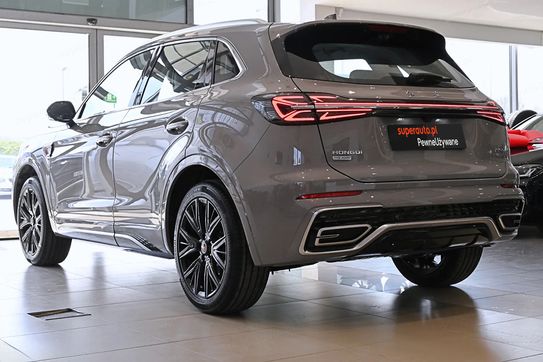 Hongqi HS5 2.0T AWD