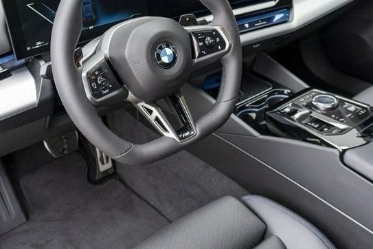 BMW Seria 5 Touring 520i M Sport