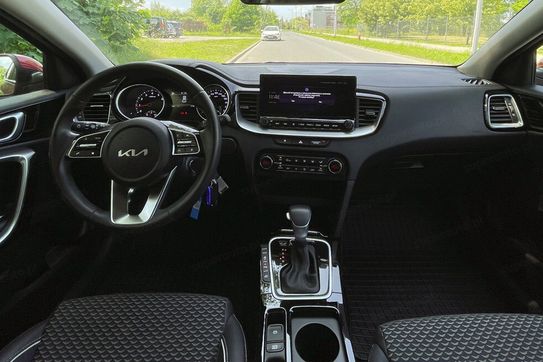 Kia XCeed 1.5 T-GDI Business Line DCT