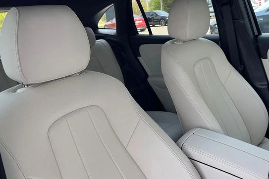 Mercedes GLA 200 Progressive